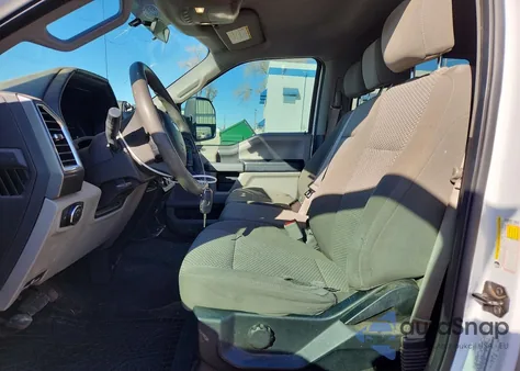 2017 Ford F250 Super Duty z USA, uszkodzony, nr VIN 1FT7W2BT8HEE14643